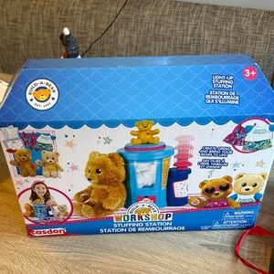 Build-A-Bear Workshop Stuffing Station - Blue and Yellow